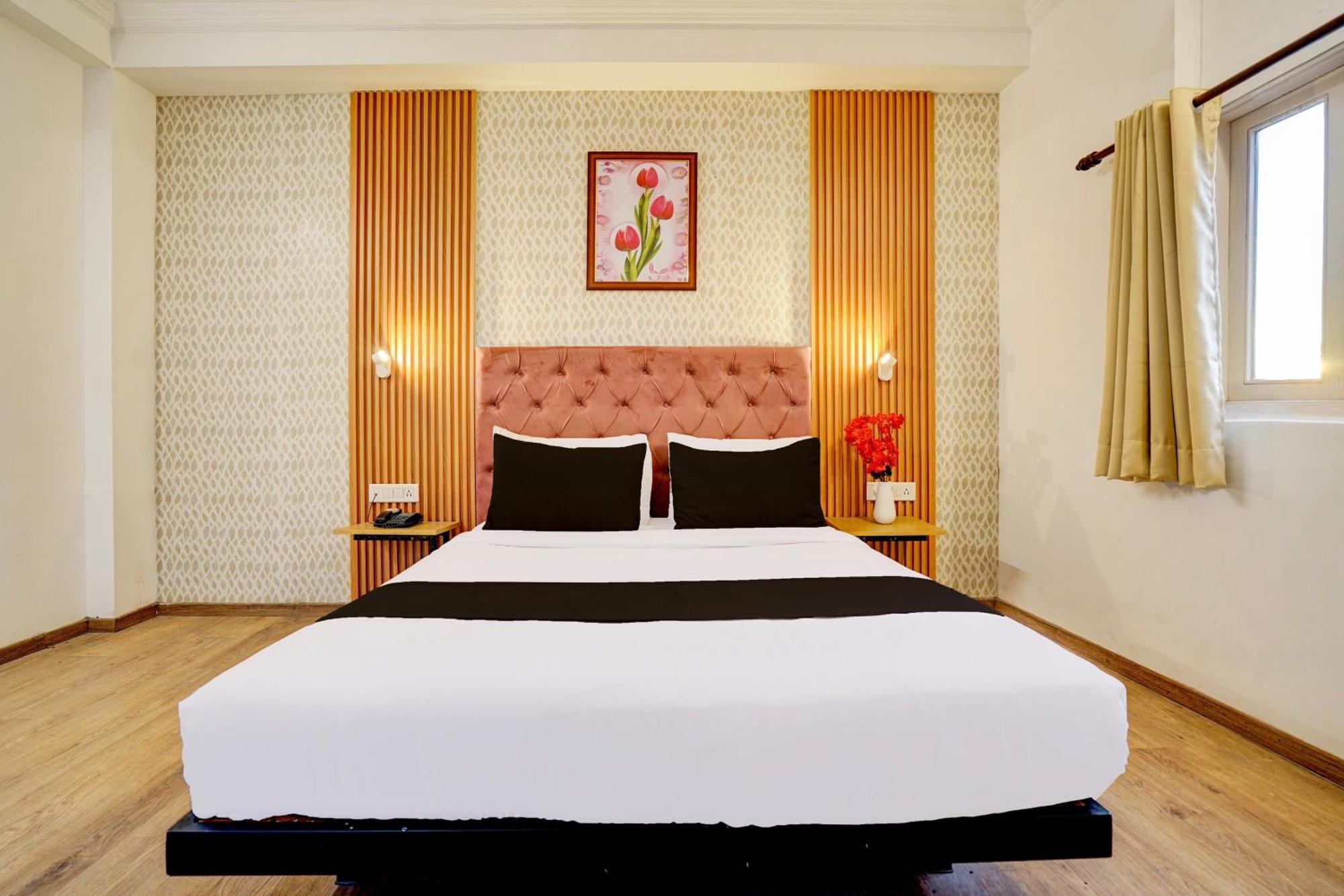 Super Townhouse Jageer Palace Near Mayapuri Chowk New Delhi Eksteriør bilde